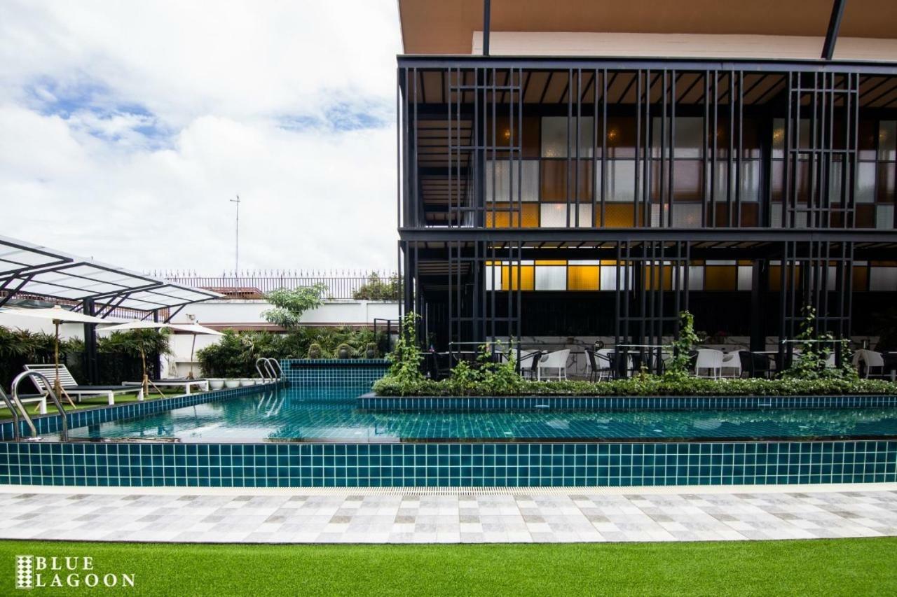 Blue Lagoon Hotel Chiang Rai Exterior photo